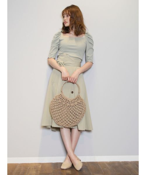 dazzlin（ダズリン）の「バックリボンパワショル5分袖トップス（Tシャツ/カットソー・レディース・ブルー/ミント/ブラック/オフホワイト/ブラウン/モカ/ネイビー・FREE）」の18枚目の写真