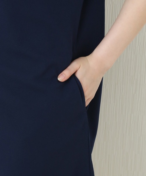 MARLENE JOBERT（マルレーヌ　ジョベル）の「キーネックワンピース（ワンピース・レディース・ブラック/ネイビー/グリーン・M）」の8枚目の写真