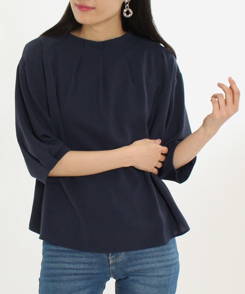 TRUDEA(トルディア)の「タックネックブラウス(シャツ/ブラウス・レディース・ネイビー/ホワイト/ライトグレー/ブルー/チャコールグレー・LARGE/MEDIUM)」の4枚目の写真