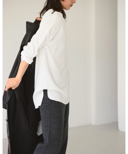 TODAYFUL（トゥデイフル）の「ダブルスリットロングTシャツ（T
