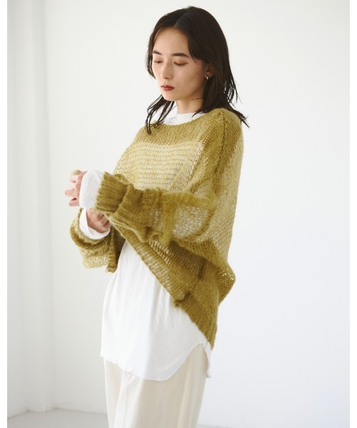 TODAYFUL（トゥデイフル）の「ダブルスリットロングTシャツ（T