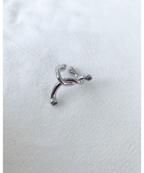 mou（モウ）の「結びイヤーカフ（イヤーカフ・レディース・シルバー/ゴールド・FREE）」の3枚目の写真