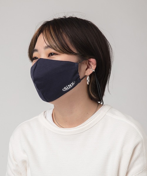 SINK kotohayokozawa（シンク コトハヨコザワ）の「SINK MASK HANG ON THE NECK（マスク・レディース・ベージュ/グレー/ネイビー・FREE）」の12枚目の写真