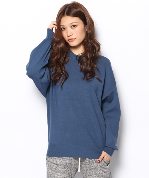 Ray BEAMS（レイビームス）の「Ray BEAMS / 14G フルニードル ビッグプルオーバー（ニット/セーター・レディース・オフホワイト/ブラック/ブルー系その他・ONE SIZE）」の19枚目の写真