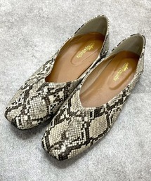 センターシームフラットシューズ【ZOZOTOWN限定アイテム】