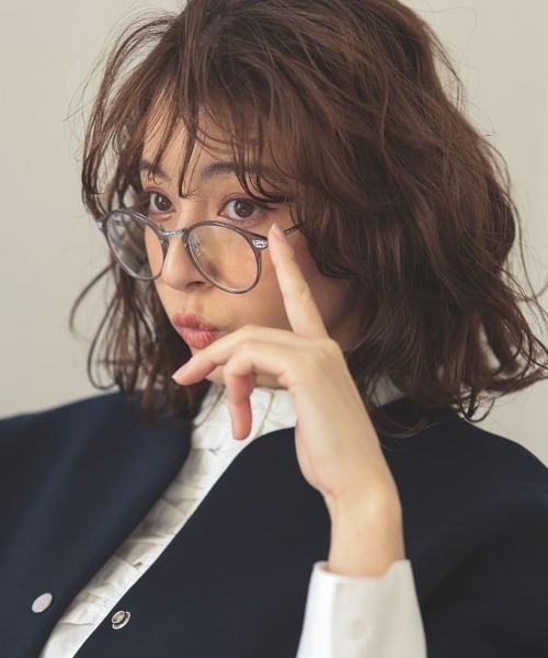 DONOBAN（ドノバン）の「【UVカット率 99％以上】ラウンドフレームメガネ（メガネ・レディース・ブラウン系その他/ブラック/クリア・ONESIZE）」の3枚目の写真