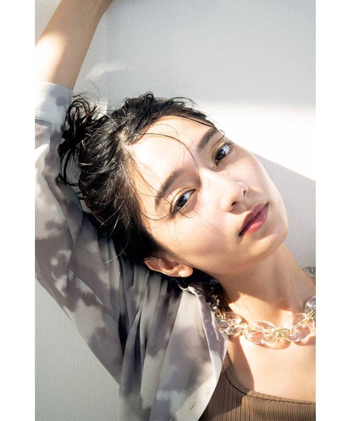 MEDE19F(メデジュウキュウ)の「MEDE19F スクエアネックのカップ付きタンクトップ(タンクトップ・レディース・ベージュ・LARGE/MEDIUM/X-LARGE/XX-LARGE)」の12枚目の写真