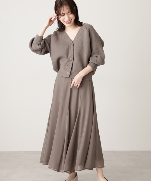 N.（N. Natural Beauty Basic）（エヌエヌナチュラルビューティーベーシック）の「ニットカーデシフォンスカートセットアップ（ワンピース・レディース・グレー/ホワイト/ブルー・MEDIUM）」の11枚目の写真