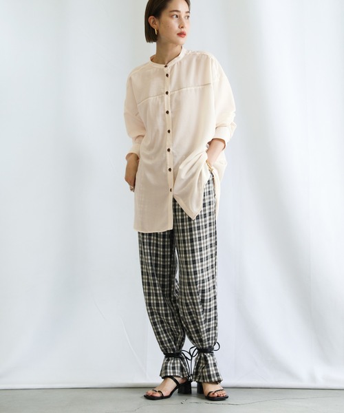 select MOCA(セレクトモカ)の「スパンローンパイピングデザインシャツ(シャツ/ブラウス・レディース・アイボリー/チャコール/テラコッタ・FREE)」の5枚目の写真