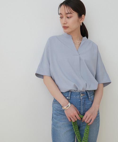ADAM ET ROPE'(アダムエロペ)の「【アウトレット店舗・WEB限定】【セットアップ対応】リネンライクボリュームブラウス(シャツ/ブラウス・レディース・ライトグレー/サックスブルー/イエロー・FREE)」の2枚目の写真