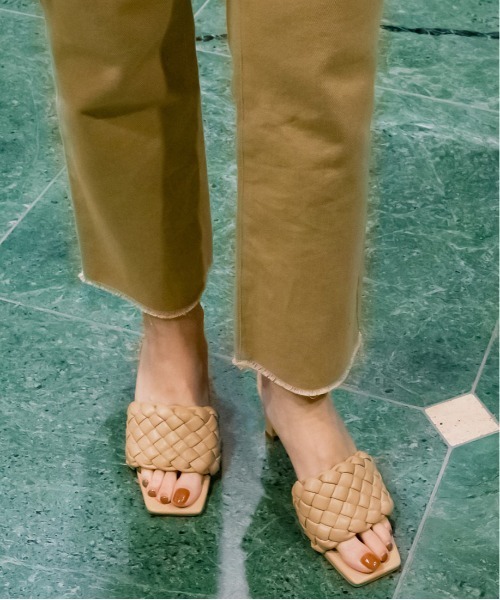 RANDA（ランダ）の「編み込みデザインミュールサンダル（サンダル・レディース・ベージュ/ホワイト/パープル・LL/S/M/L）」の6枚目の写真