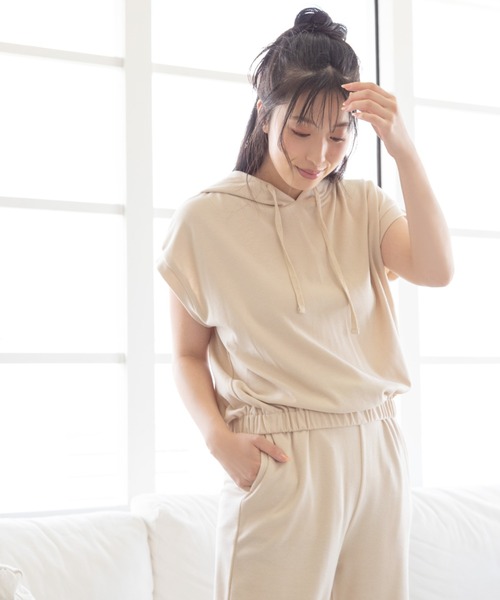 Mysa&Liina（ミーサリーナ）の「【ルームウェア】ノースリパーカー×パンツセット（ルームウェア/パジャマ・レディース・ブラック/ベージュ/チャコールグレー/ピンクベージュ/サックスブルー・M/L）」の22枚目の写真
