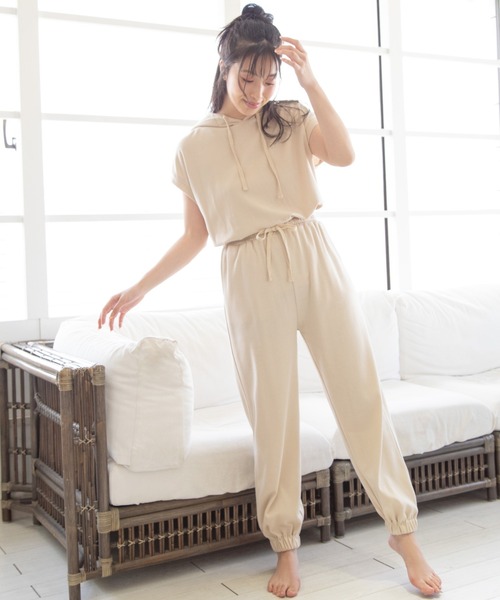 Mysa&Liina（ミーサリーナ）の「【ルームウェア】ノースリパーカー×パンツセット（ルームウェア/パジャマ・レディース・ブラック/ベージュ/チャコールグレー/ピンクベージュ/サックスブルー・M/L）」の18枚目の写真