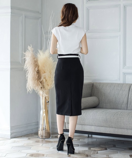 Julia Boutique（ジュリアブティック）の「リングベルト付きパイピングラップ風タイトスカート/21084（スカート・レディース・ブラック/ベージュ/ホワイト・ONE）」の5枚目の写真