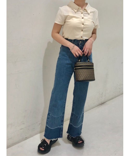 MOUSSY（マウジー）の「CUT OFF CROPPED FLARE（デニムパンツ・レディース・ブラック/ブルー・1/2/0）」の18枚目の写真