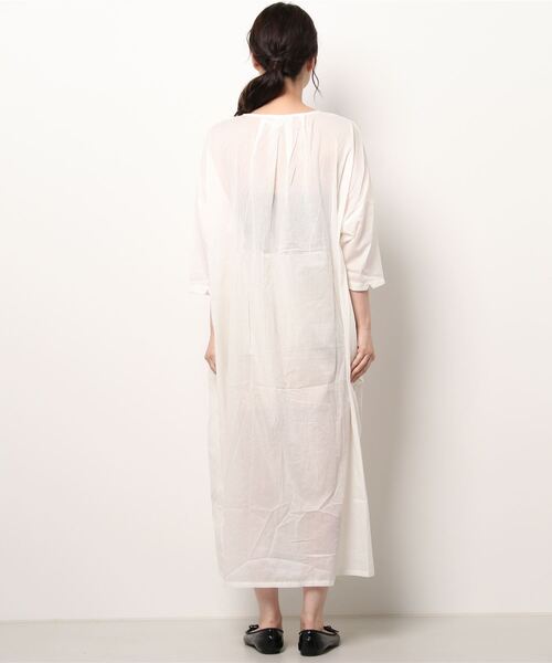 LUPILIEN（ルピリアン）の「ピンタックワンピース（ワンピース・レディース・ブラック/オフホワイト/グリーン・FREE）」の19枚目の写真