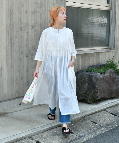 LUPILIEN（ルピリアン）の「ピンタックワンピース（ワンピース・レディース・ブラック/オフホワイト/グリーン・FREE）」の2枚目の写真