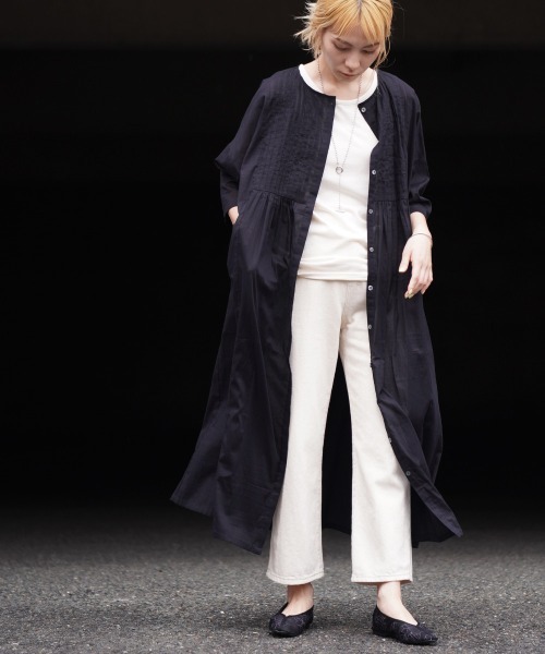 LUPILIEN（ルピリアン）の「ピンタックワンピース（ワンピース・レディース・ブラック/オフホワイト/グリーン・FREE）」の8枚目の写真