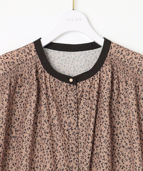 ANY SIS(エニィスィス)の「【洗える】カッセンフラワープリント ブラウス(シャツ/ブラウス・レディース・ブラウン系4/アイボリー系4・2)」の10枚目の写真