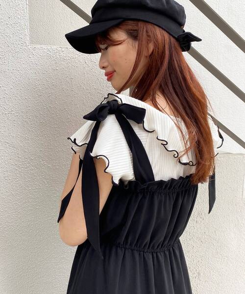 MAJESTIC LEGON（マジェスティックレゴン）の「ショルダーリボンキャミワンピ（ワンピース・レディース・ライトグリーン/ブラック系その他/ブラック・SMALL/MEDIUM）」の15枚目の写真