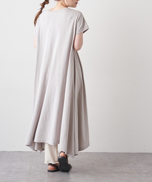 PUAL CE CIN(ピュアルセシン)の「【WEB限定】カットソーフレアマキシワンピース(ワンピース・レディース・ブラック/ブルー/ベージュ系その他/グレイッシュベージュ・FREE)」の9枚目の写真