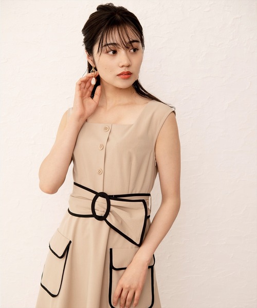 WILLSELECTION(ウィルセレクション)の「ベルト付きパイピングワンピース(ワンピース・レディース・ブラック/ベージュ・MEDIUM)」の7枚目の写真