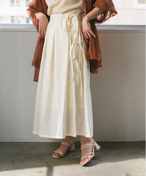 nemne store(ネンネストア)の「あずきミルクのリボンフレアスカート(スカート・レディース・アイボリー/モカ・F)」の17枚目の写真