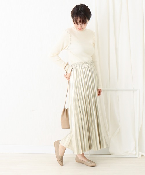 libelle more(リベル モア)の「フェイクレザー アコーディオンプリーツスカート(スカート・レディース・モカ/ゴールド/アイボリー/ブラック/グリーン系その他・L/M)」の7枚目の写真