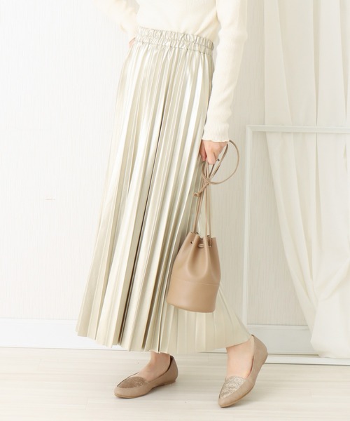 libelle more(リベル モア)の「フェイクレザー アコーディオンプリーツスカート(スカート・レディース・モカ/ゴールド/アイボリー/ブラック/グリーン系その他・L/M)」の17枚目の写真