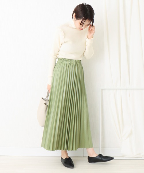 libelle more(リベル モア)の「フェイクレザー アコーディオンプリーツスカート(スカート・レディース・モカ/ゴールド/アイボリー/ブラック/グリーン系その他・L/M)」の21枚目の写真