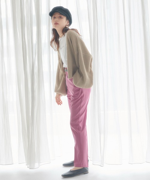 vis-`a-vis(ビサビ)の「【WEB限定】すっきりハイウエストカラーテーパードパンツ【洗濯機可】(スラックス・レディース・キナリ/ピンク/グリーン/レンガ/ブラック/ダークブラウン・S/M/SS/L)」の8枚目の写真