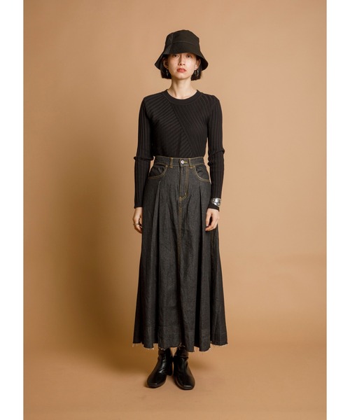 CIENA（シエナ）の「インバーデットフレアデニムスカート（スカート・レディース・ブラック/インディゴブルー・FREE）」の8枚目の写真