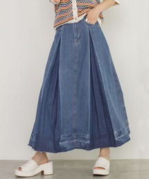 インバーデットデニムスカート