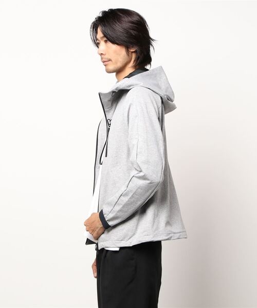 MEN'S BIGI（メンズビギ）の「＜H.I.P. by SOLIDO（エイチアイピー バイ ソリード）別注＞アクティブパーカー　made in japan（パーカー・メンズ・ブラック/グレー・02/03）」の3枚目の写真
