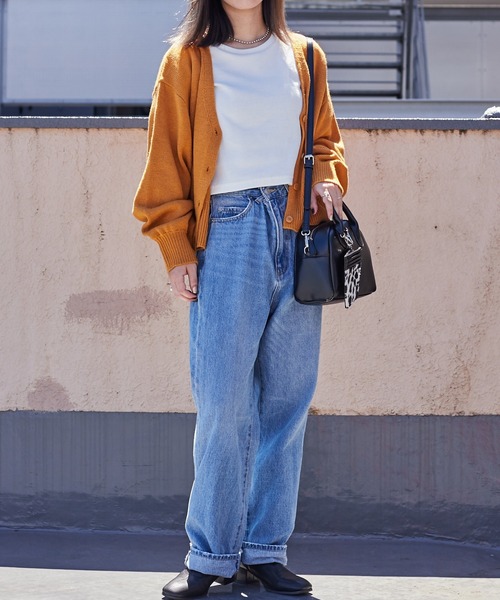 WEGO（ウィゴー）の「WEGO/コンパクトVネックカーディガン（カーディガン/ボレロ・レディース・グリーン/オレンジ/ベージュ/オフホワイト/パープル/ブラック/イエロー/ブルー/ピンク/ケリー/ライトイエロー・FREE）」の21枚目の写真