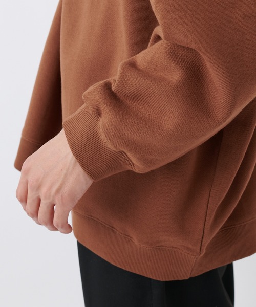 CIAOPANIC(チャオパニック)の「スーパービッグシルエットクルーネックトレーナー/オーバーサイズ(スウェット・メンズ・ブラウン/ブラック・マルチサイズ)」の11枚目の写真