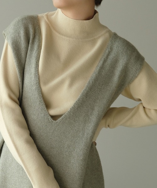 Bab（バブ）の「【WEB限定】プチハイネック長袖ニットトップス（ニット/セーター・レディース・ブラック/グレー/アイボリー/ミント/ベージュ・38）」の10枚目の写真