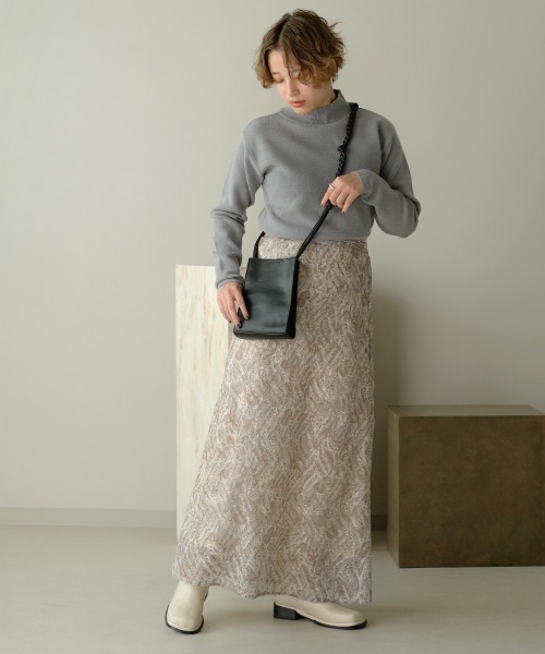 Bab（バブ）の「【WEB限定】プチハイネック長袖ニットトップス（ニット/セーター・レディース・ブラック/グレー/アイボリー/ミント/ベージュ・38）」の12枚目の写真