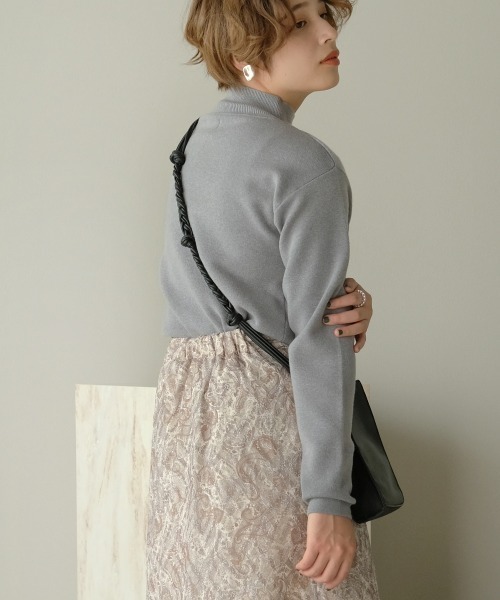 Bab（バブ）の「【WEB限定】プチハイネック長袖ニットトップス（ニット/セーター・レディース・ブラック/グレー/アイボリー/ミント/ベージュ・38）」の13枚目の写真