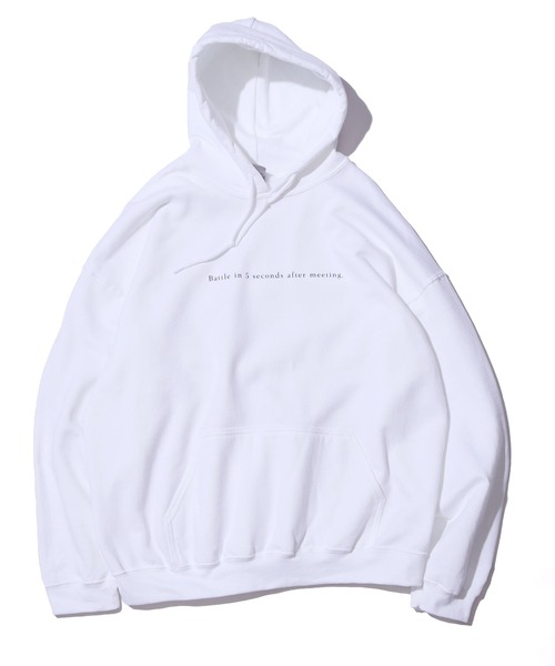 ROOPTOKYO（ループトウキョウ）の「【ROOPTOKYOオリジナル】出会って5秒でバトル Battle in 5 seconds after meeting アニメプリント プルオーバーパーカー フロントロゴ バックプリント（パーカー・メンズ・ホワイト/ブラック・M/L/XXL/XL）」の5枚目の写真
