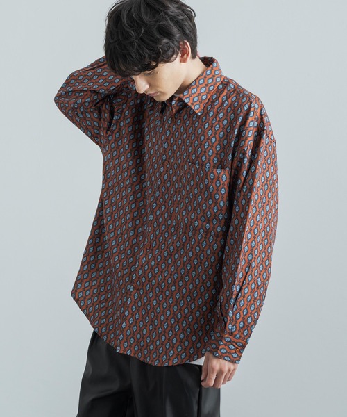Rocky Monroe(ロッキーモンロー)の「オーバーサイズ 総柄グラフィックプリント レギュラーカラーストレッチロングシャツ(シャツ/ブラウス・メンズ・ライトグレー/ダークブラウン/オフホワイト/チャコール/ピンク/ブラウン/グリーン/サックスブルー/ラベンダー/ホワイト・M/L)」の18枚目の写真