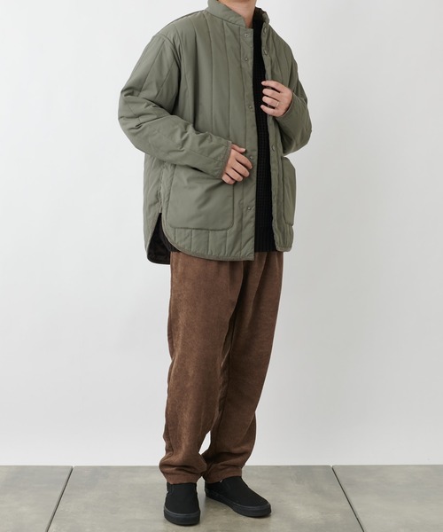 COLONY 2139(コロニートゥーワンスリーナイン)の「イタリアン中綿キルトジャケット (CASHPAD)※ユニセックス対応(ミリタリージャケット・メンズ・ブラック/チャコールグレー・MEDIUM/LARGE/X-LARGE)」の22枚目の写真