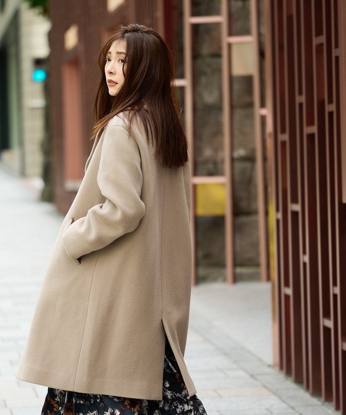 RIVE DROITE（リヴドロワ）の「飽きのこないシンプルなデザイン　マンテコチェスターコート（チェスターコート・レディース・アイボリー/モカ/スカイブルー・FREE）」の4枚目の写真