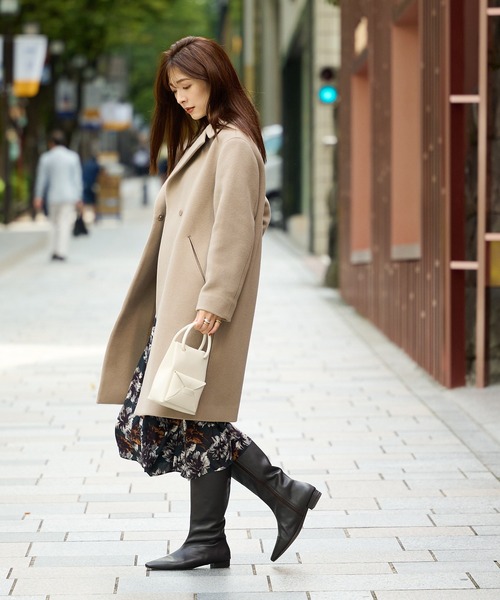 RIVE DROITE（リヴドロワ）の「飽きのこないシンプルなデザイン　マンテコチェスターコート（チェスターコート・レディース・アイボリー/モカ/スカイブルー・FREE）」の6枚目の写真