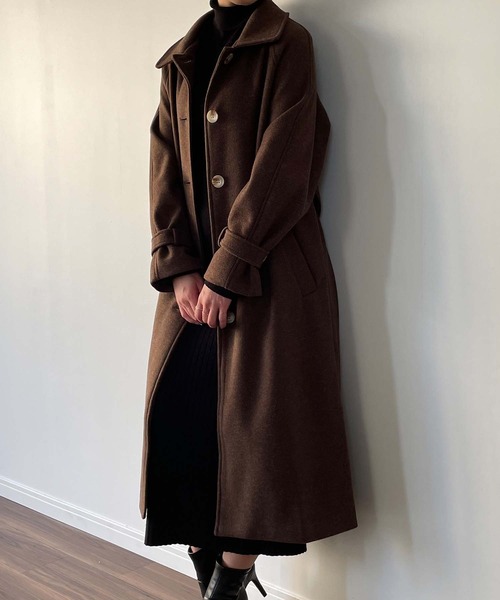 JUNOAH(ジュノア)の「袖ベルトステンカラーロングコート(ステンカラーコート・レディース・ブラック/ブラウン/ターコイズブルー/アイボリー/ブルーグレー・MEDIUM/LARGE/X-LARGE)」の11枚目の写真