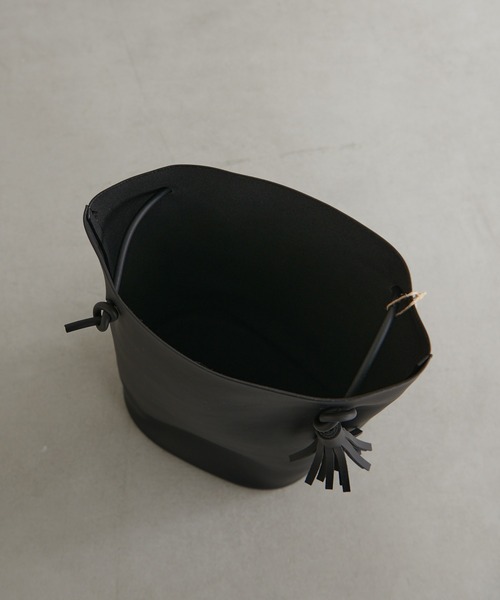 PUAL CE CIN(ピュアルセシン)の「TASSEL TOTE/タッセルトートバッグ(トートバッグ・レディース・ブラック・FREE)」の15枚目の写真