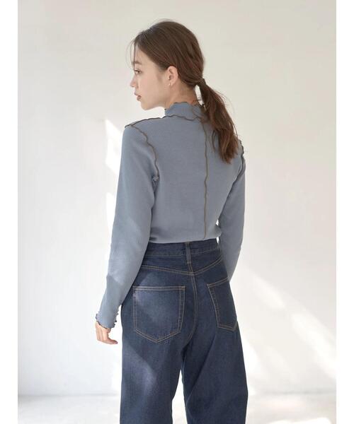 earth music&ecology（アースミュージックアンドエコロジー）の「リブメローカットソー＊（Tシャツ/カットソー・レディース・アイボリー/ブラック/ブルー/モカ・M/S）」の6枚目の写真