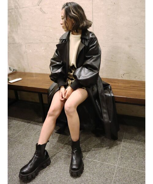 EVRIS(エヴリス)の「バックZIPクロップドニットトップス(ニット/セーター・レディース・アイボリー/ベージュ/グリーン・FREE)」の16枚目の写真