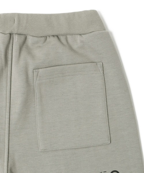 GLAZOS（グラソス）の「[テーパード]裏ベロア・裾ファスナーデザインパンツ（スウェットパンツ・キッズ・ブラック/ダークグリーン/グレー・130cm/140cm/150cm/160cm/170cm）」の4枚目の写真