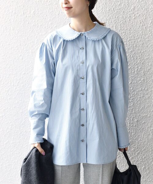 SHIPS（シップス）の「〈洗濯機可能〉フリルカラーストライプブラウス